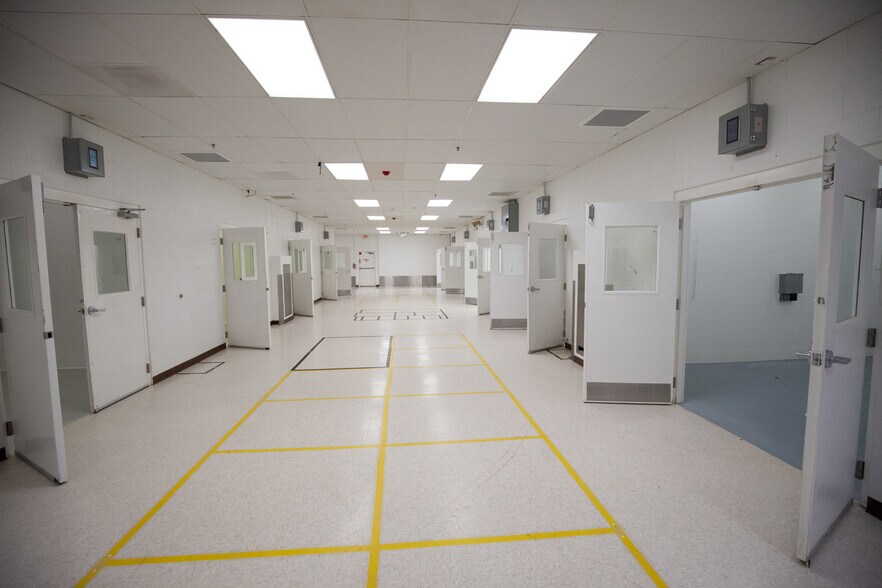 More Photos Of 1001 S 3rd St W, Missoula Manufacturing For Sale