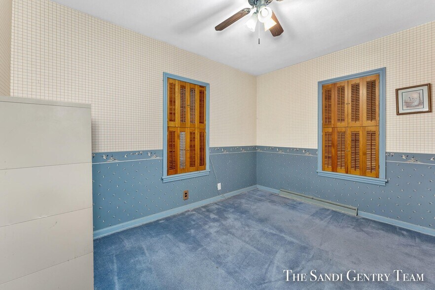 More Photos Of 4631 Harvey St, Norton Shores Medical For Sale