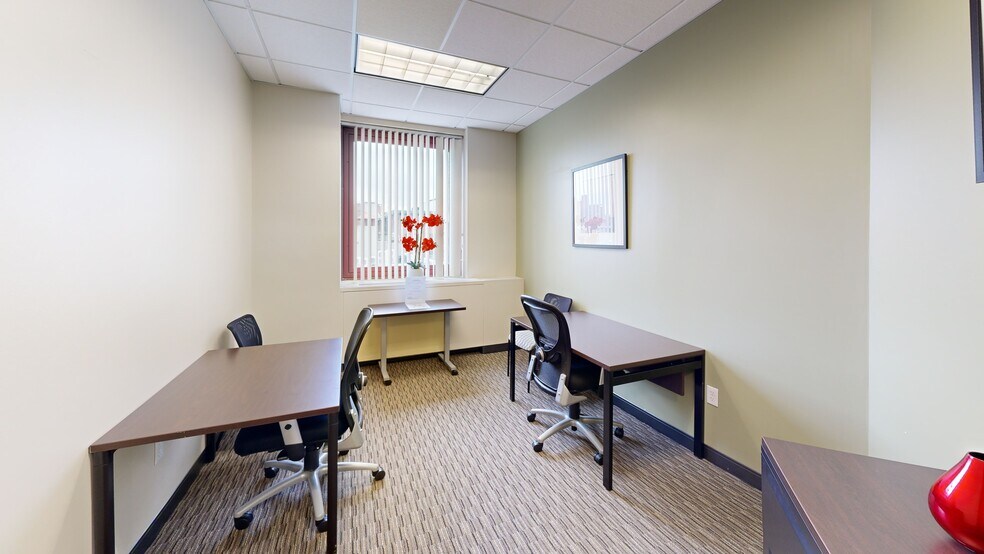 Photo of 7th Floor Ste Office for 2