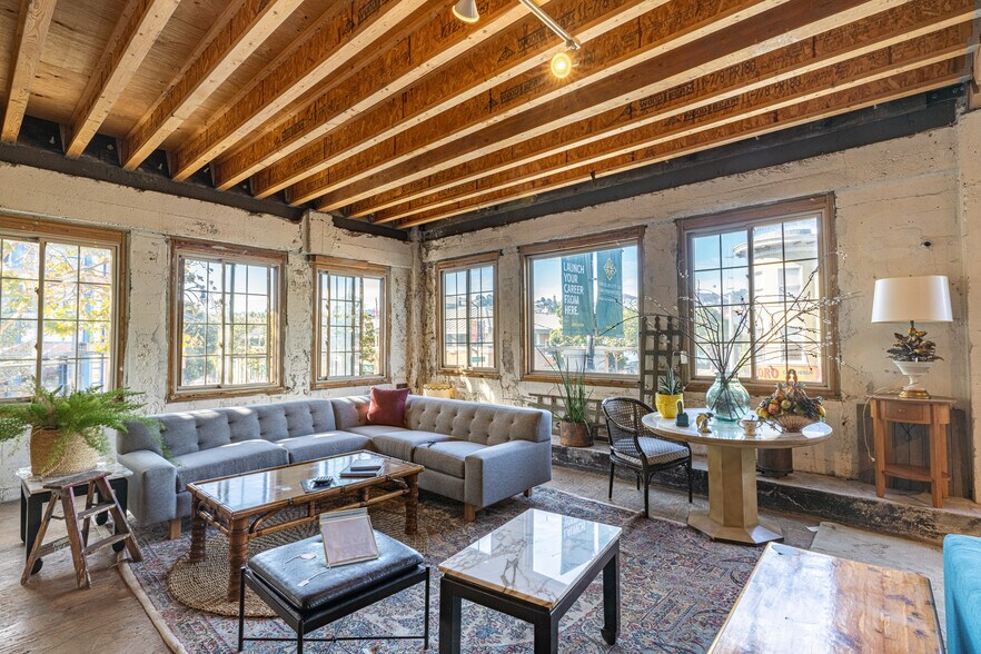 More Photos Of 593-599 Valencia St, San Francisco Storefront Retail Office For Sale