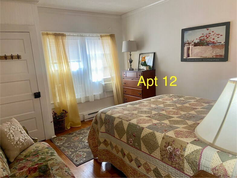 More Photos Of 406 N Loudoun St, Winchester Apartments For Sale