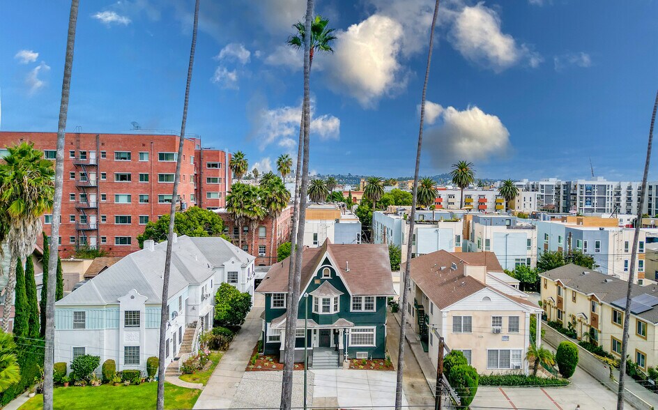 More Photos Of 1732 N Wilton Pl, Los Angeles Apartments For Sale