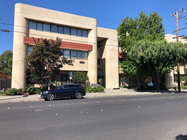 More Photos Of 1290 B St, Hayward Office For Lease
