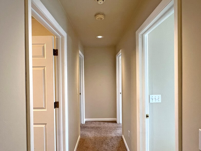 More Photos Of 3567 W 26th St, Erie Freestanding For Sale