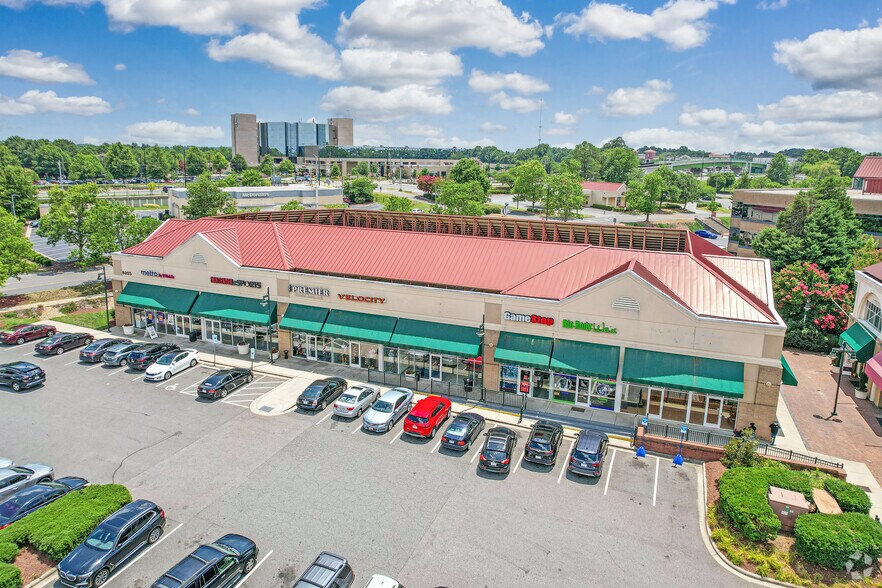 More Photos Of 8925 JM Keynes Dr, Charlotte Storefront For Lease