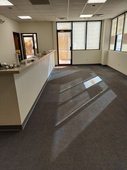 More Photos Of 1630 Main St, Longmont Storefront Retail Office For Lease