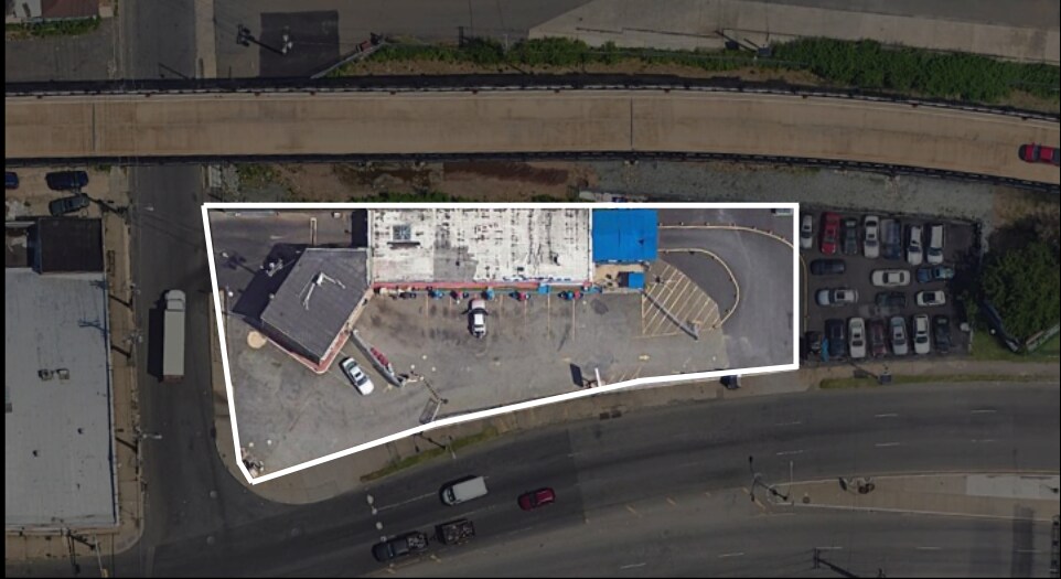 Primary Photo Of 203-221 Raymond Blvd, Newark Auto Dealership For Sale