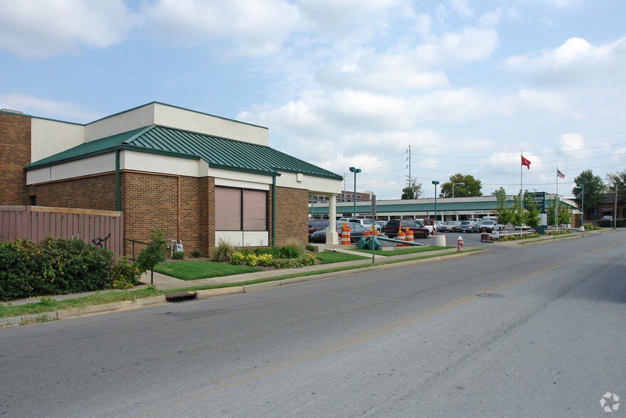 More Photos Of 2130 Bandywood Dr, Nashville Unknown For Lease