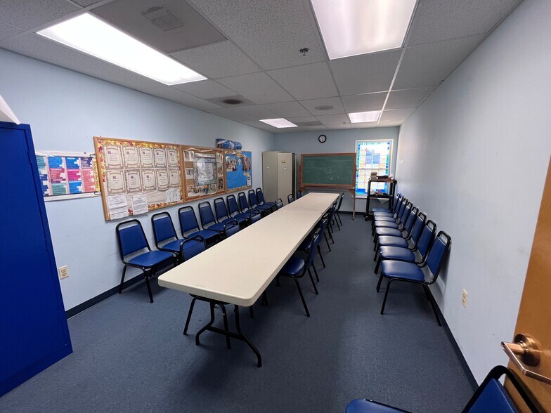 More Photos Of 520 Lewis St, Havre De Grace Office For Sale