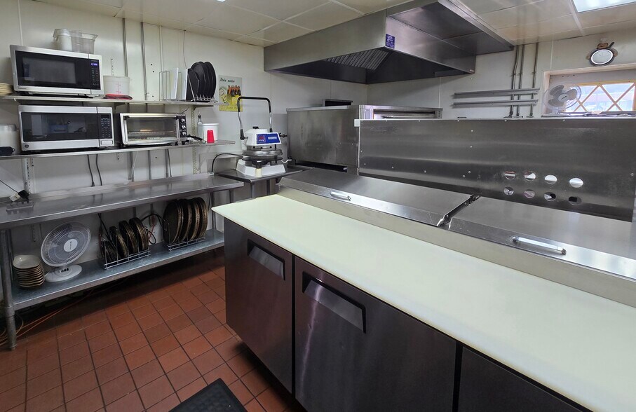 More Photos Of 225 US-8 Hwy, Turtle Lake General Retail For Sale