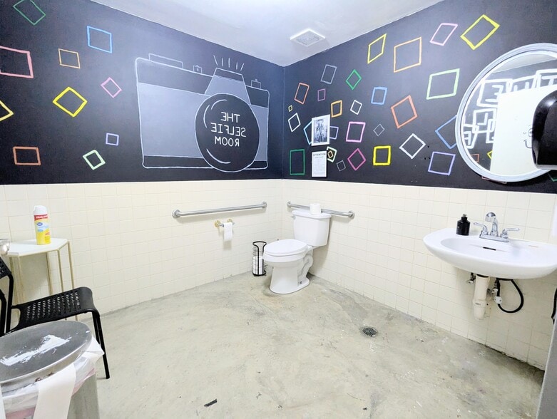 More Photos Of 1424 Washington Ave, Saint Louis Office For Lease