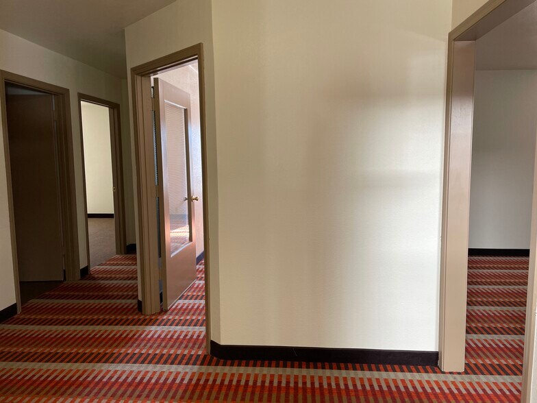 More Photos Of 914 N San Francisco St, Flagstaff Office For Lease