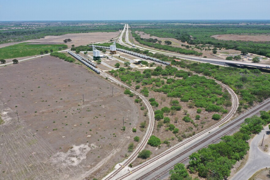More Photos Of 240 US-59 BUS, George West Industrial For Sale
