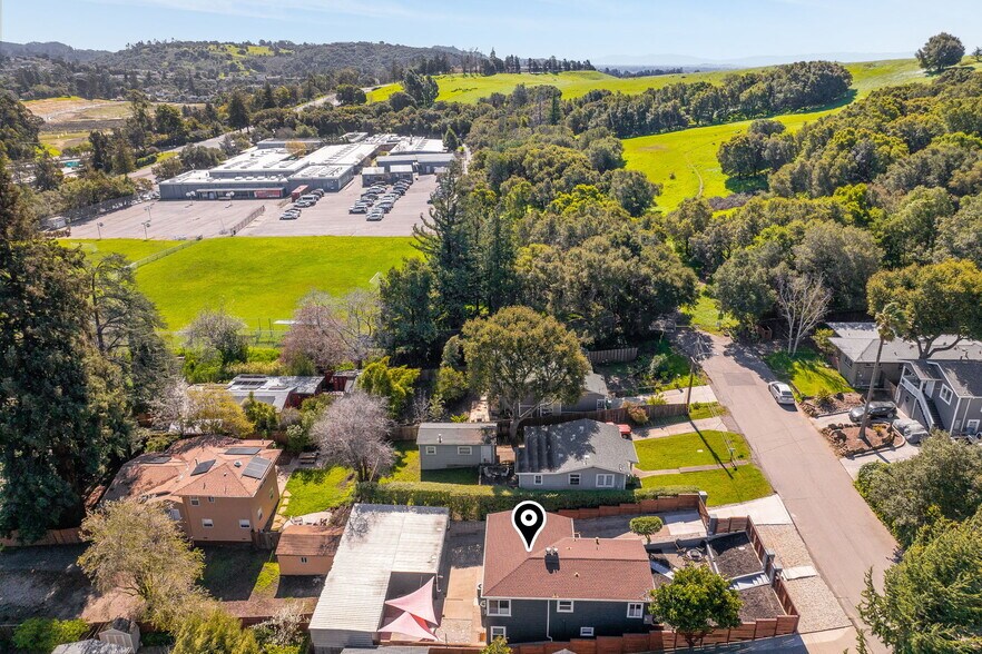 More Photos Of 8124 Greenly Dr, Oakland Apartments For Sale