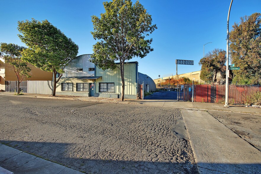 More Photos Of 4800 Bissell Ave, Richmond Manufacturing For Sale