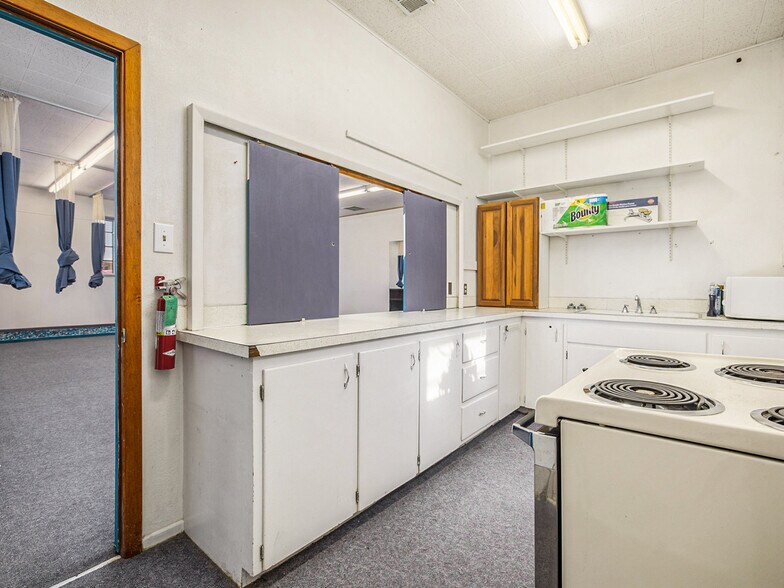 More Photos Of 331 Park Ave, Fort Lupton Medical For Lease