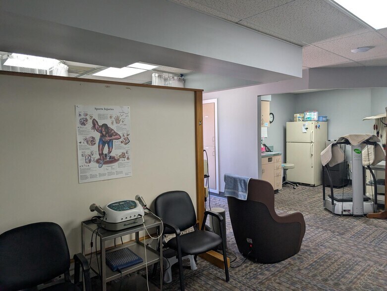 More Photos Of 7405 Brandt Pike, Huber Heights Medical For Sale