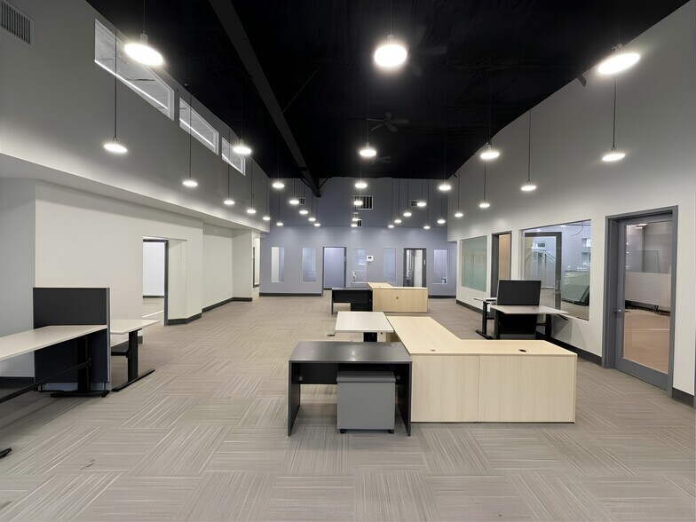 More Photos Of 24 Gilbert St Ext, Monroe General Retail For Lease