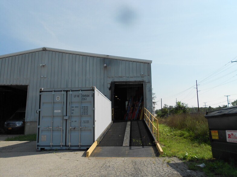 More Photos Of 1 Chips Ln, Fishkill Light Manufacturing For Lease