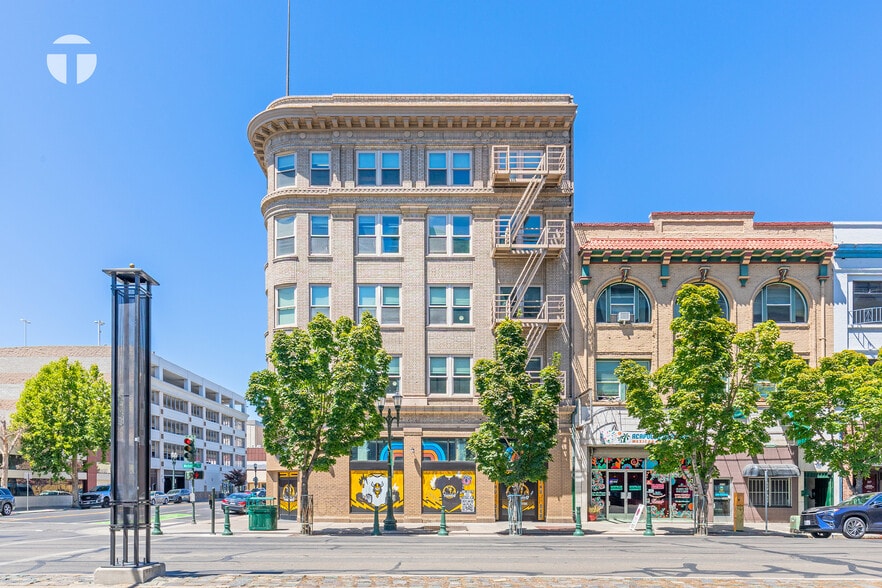 More Photos Of 110 N San Joaquin St, Stockton Office For Sale