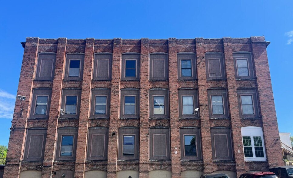 Primary Photo Of 663 Lawrence St, Lowell Warehouse For Lease