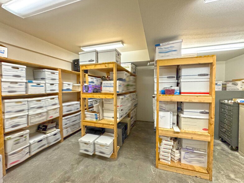 More Photos Of 108 Coronado Ct, Fort Collins Office For Sale