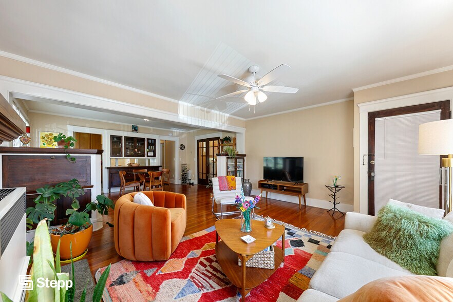 More Photos Of 1161 E 1st St, Long Beach Apartments For Sale