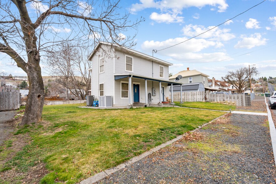 More Photos Of 140 S Chase St, Heppner Apartments For Sale