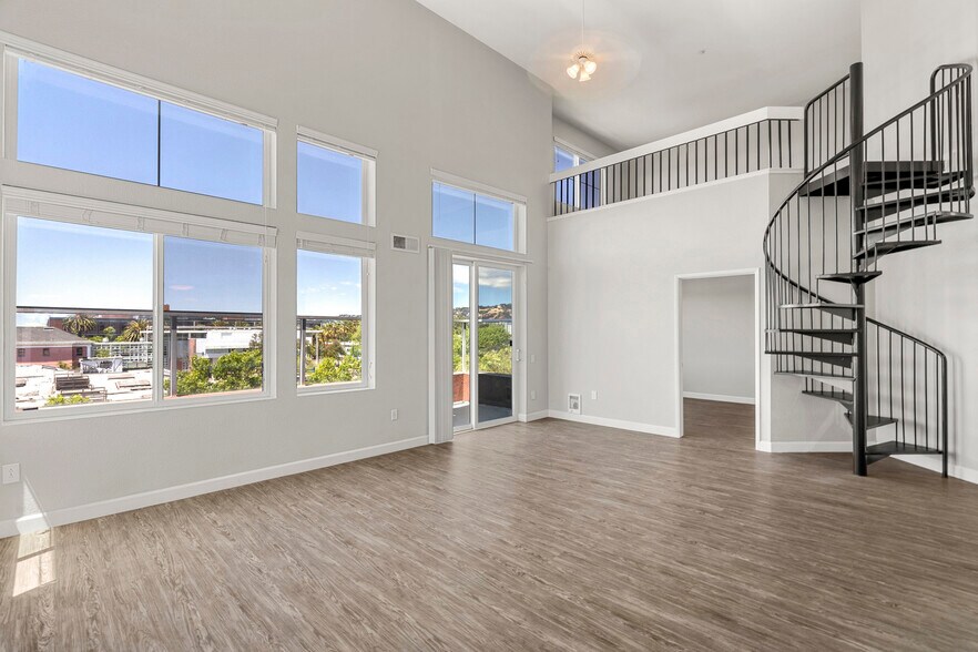 More Photos Of 1325 40th St, Emeryville Apartments For Lease