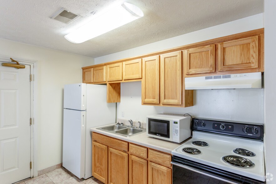 More Photos Of 1238 Sloan St, Murfreesboro Apartments For Sale