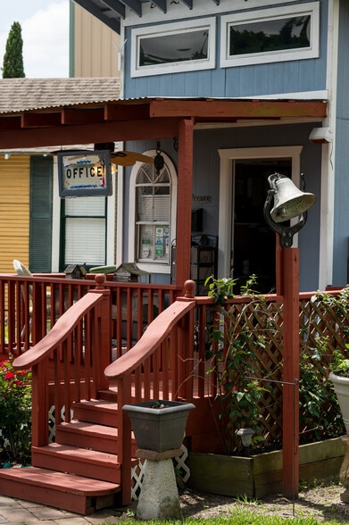 More Photos Of 706 Bradford Ave, Kemah Land For Sale