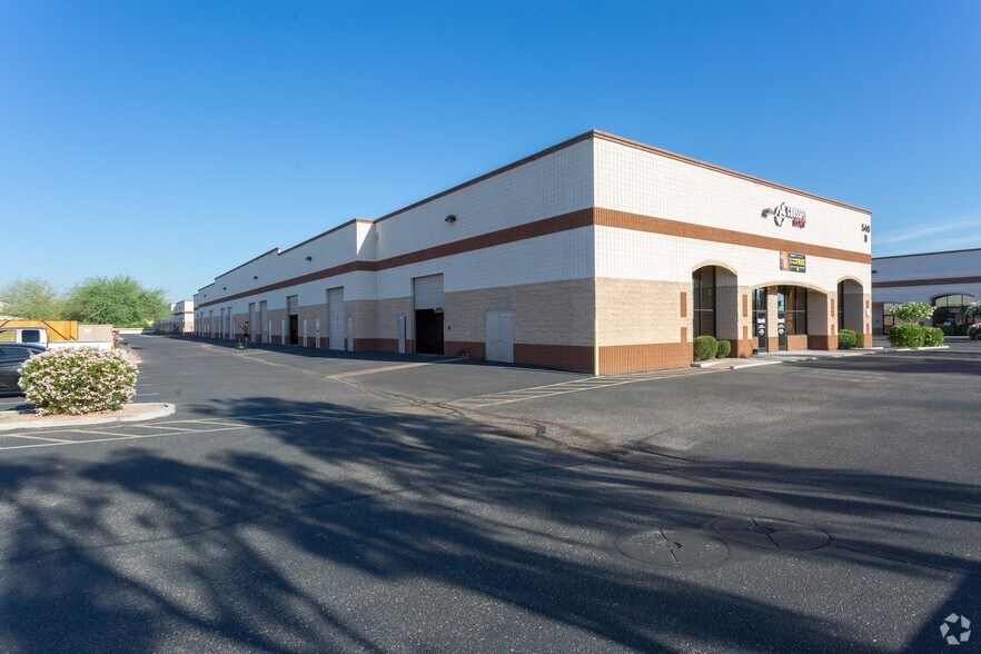 More Photos Of 500-600 N Bullard Ave, Goodyear Unknown For Lease