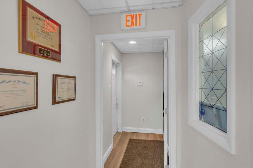 More Photos Of 95 Almshouse Rd, Richboro Medical For Sale