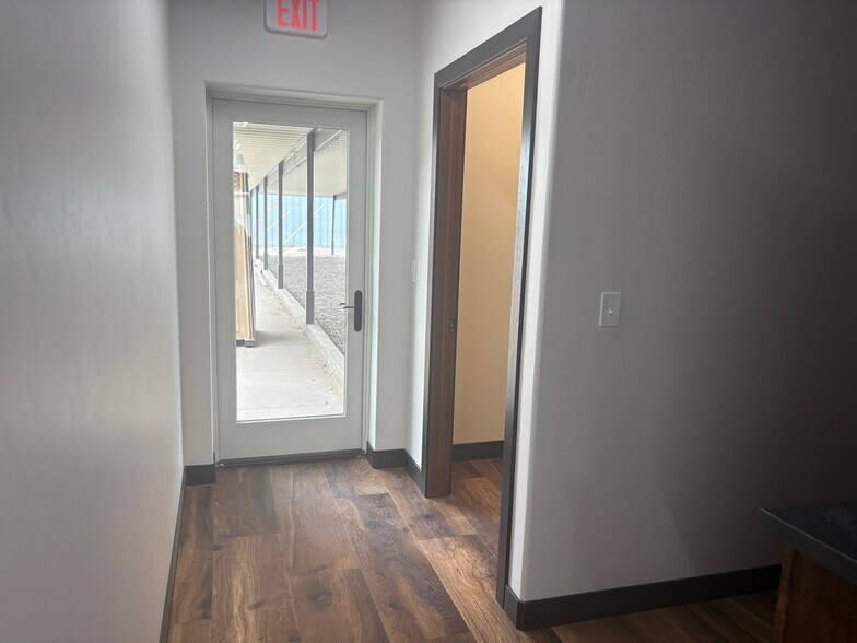 More Photos Of 212 W 1st St, Ogallala Office For Sale