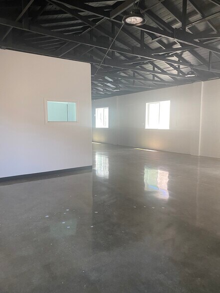 More Photos Of 121 Penn St, El Segundo Flex For Sale