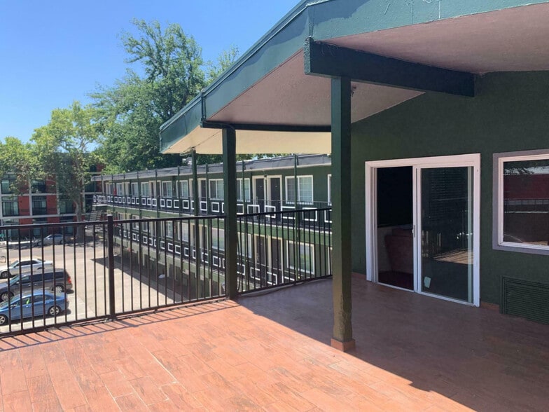 More Photos Of 430 16th St, Sacramento Hotel For Sale