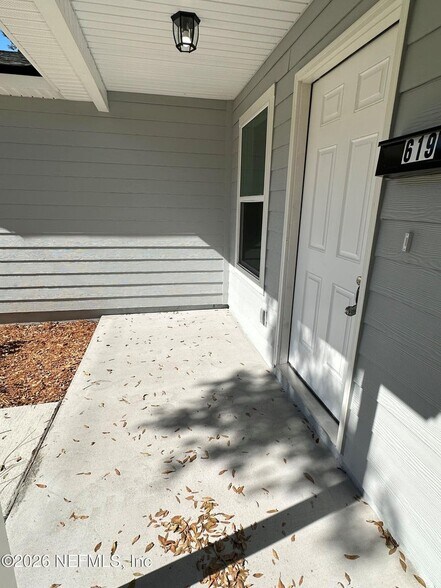 More Photos Of 619 Linwood Ave, Jacksonville Specialty For Sale