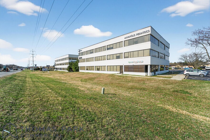 More Photos Of 1655 Crofton Blvd, Crofton Unknown For Lease