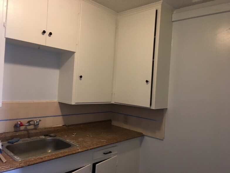 More Photos Of 10720 Riverside Dr, North Hollywood Medical For Lease