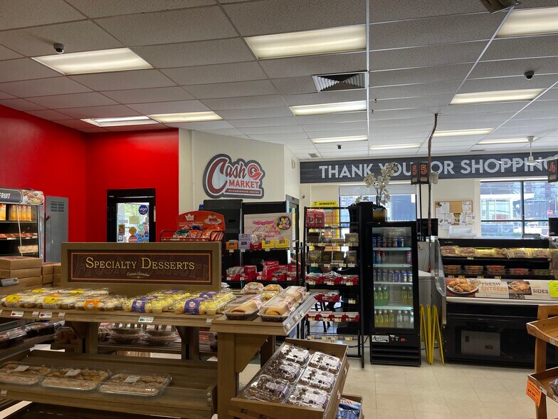 More Photos Of 1017 4th Ave, Coraopolis Supermarket For Lease