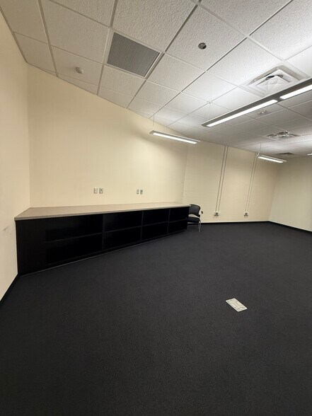 More Photos Of 215 Riverfront Ter, Eau Claire Office For Lease
