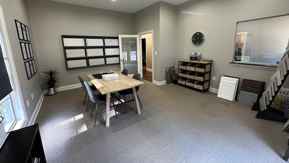 More Photos Of 7165 Getwell Rd, Southaven Office For Lease