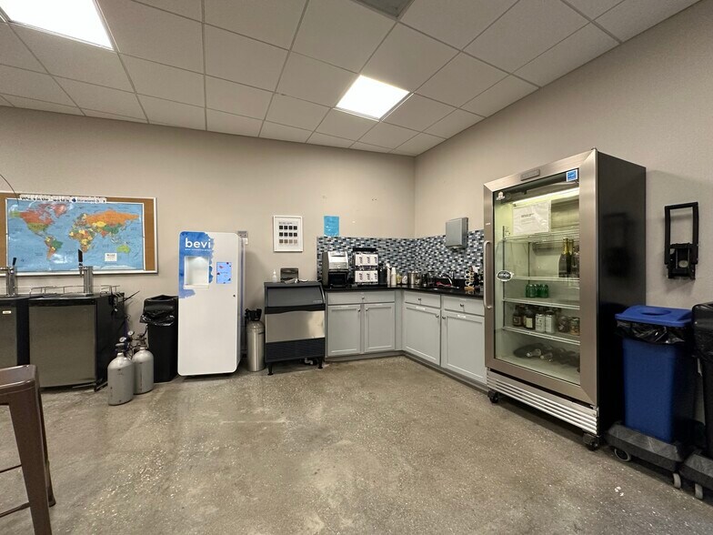 More Photos Of 145 Williman St, Charleston Industrial For Lease