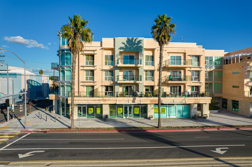 More Photos Of 1598 Long Beach Blvd, Long Beach Storefront Retail Office For Sale