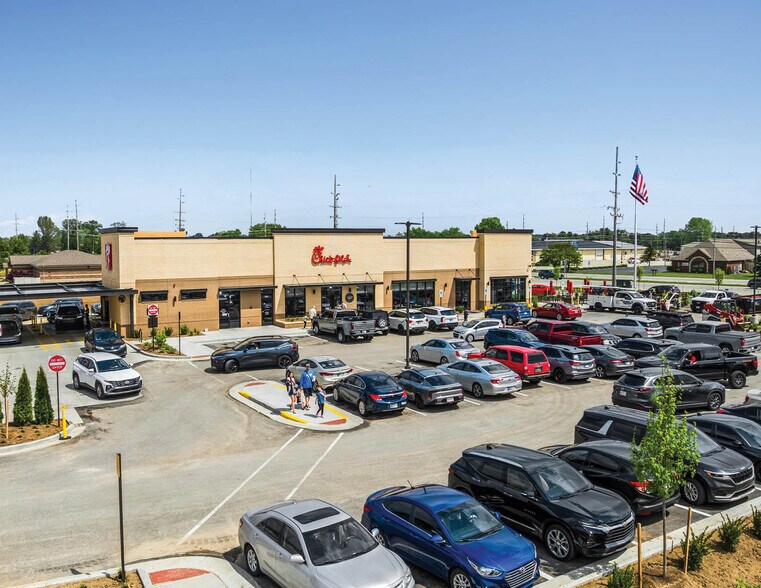 More Photos Of 2490 N Morton St, Franklin Fast Food For Sale