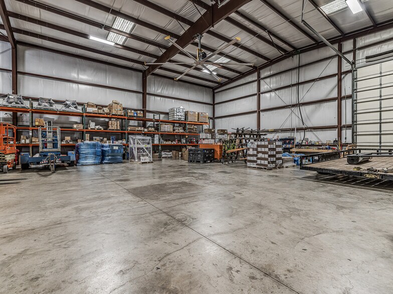 More Photos Of 209 NW 132nd St, Oklahoma City Industrial For Sale