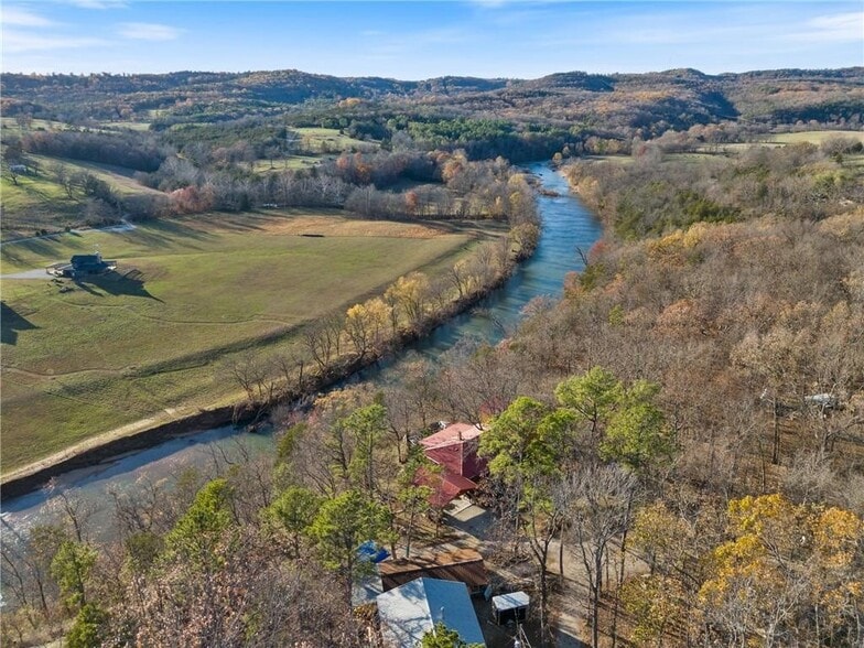 More Photos Of 1387 County Road 306, Berryville Hospitality For Sale