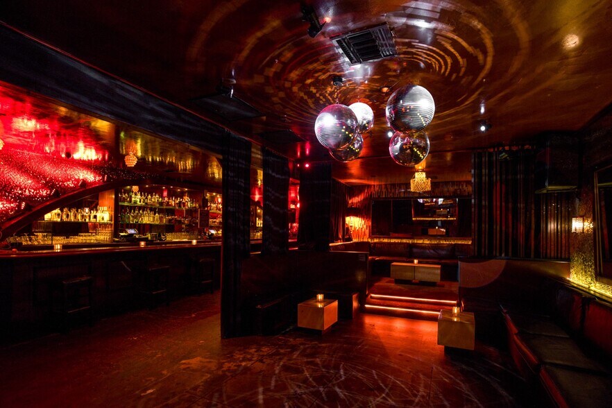 More Photos Of 1624-1626 N Cahuenga Blvd, Los Angeles Bar For Lease