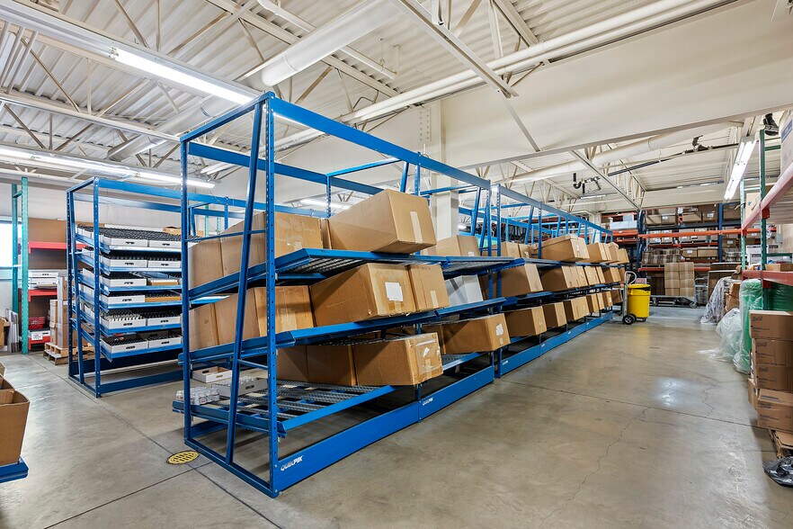 More Photos Of 1877 W 2800 S, Ogden Flex For Lease