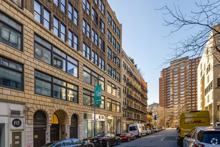 More Photos Of 242 W 27th St, New York Office For Sale